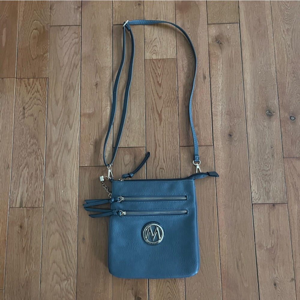 Mia K. Collection Blue Crossbody Bag